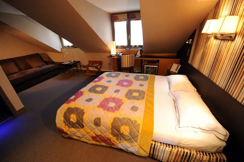 The Originals Boutique Hotel Du Vieux Saule Paris Le Marais