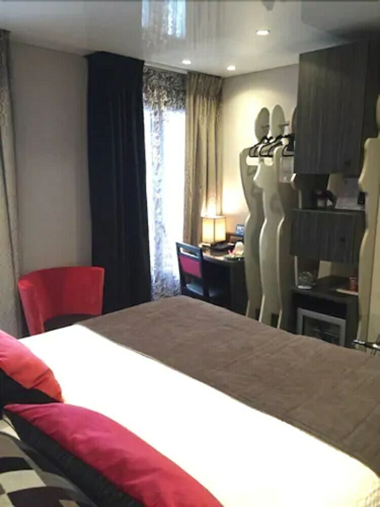 The Originals Boutique Hotel Du Vieux Saule Paris Le Marais