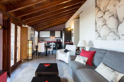 Casa Erques I Y II