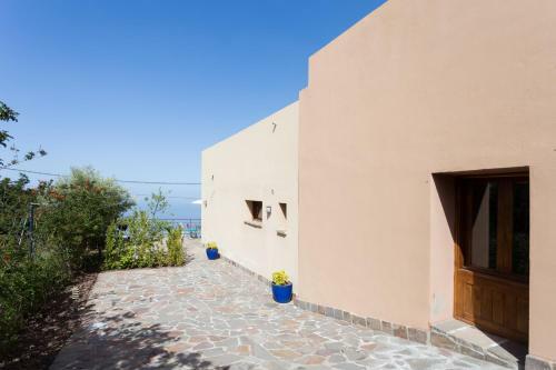 Casa Erques I Y II