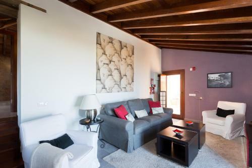 Casa Erques I Y II
