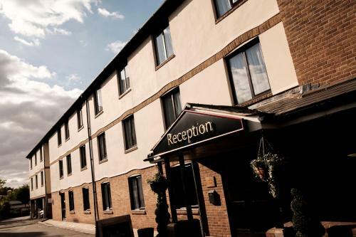 The Fox & Goose Hotel
