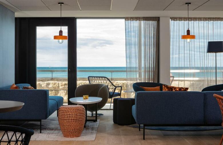 Hotel Oceania