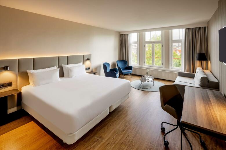 Hotel NH Amsterdam Schiller