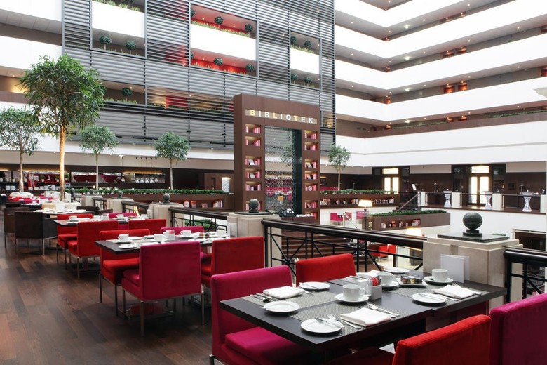 Hotel Sofitel Budapest Chain Bridge