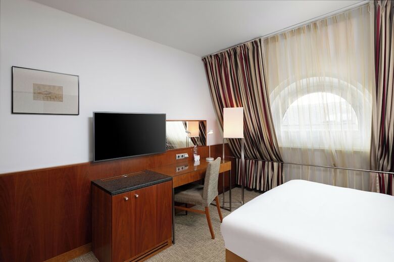 K+K Opera Hotel