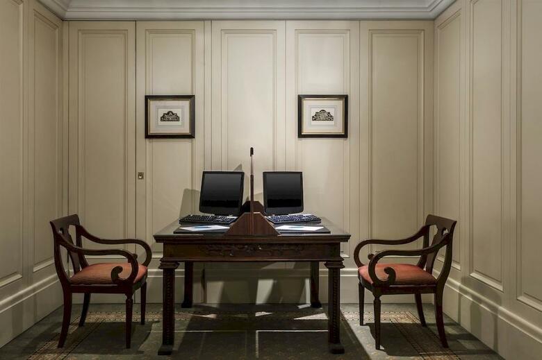 Hotel The Ritz-carlton Budapest
