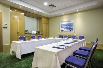 Hotel Radisson Blu Cork Airport