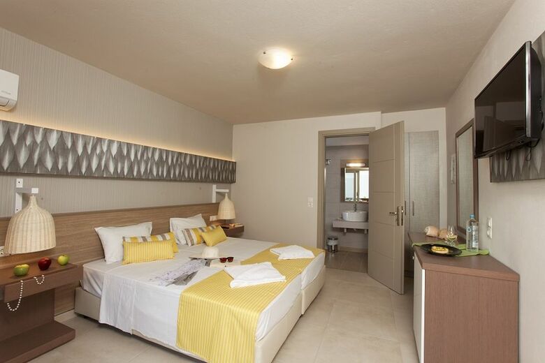 Hotel Palmera Beach