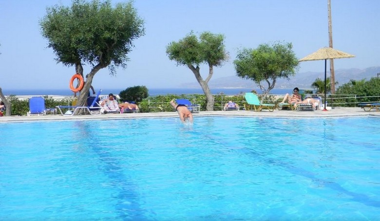 Semiramis Village Hotel