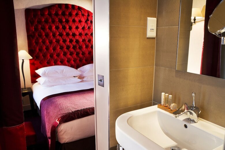 Hotel H�tel Des Academies Et Des Arts