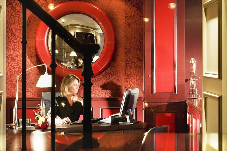 Hotel H�tel Des Academies Et Des Arts