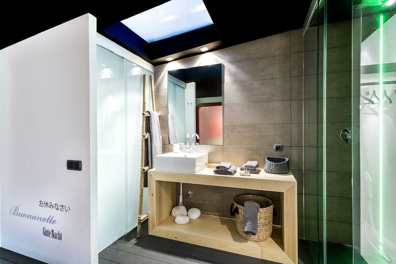 Apartamento Zrooms Suites