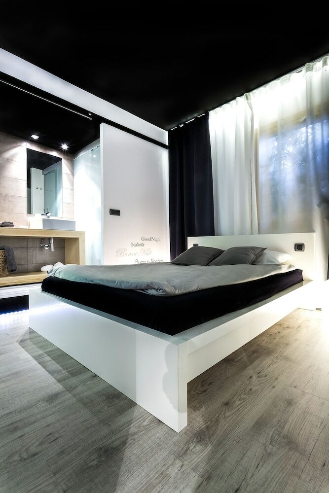 Apartamento Zrooms Suites