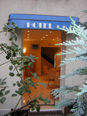 Hotel Les Jardins D Alesia