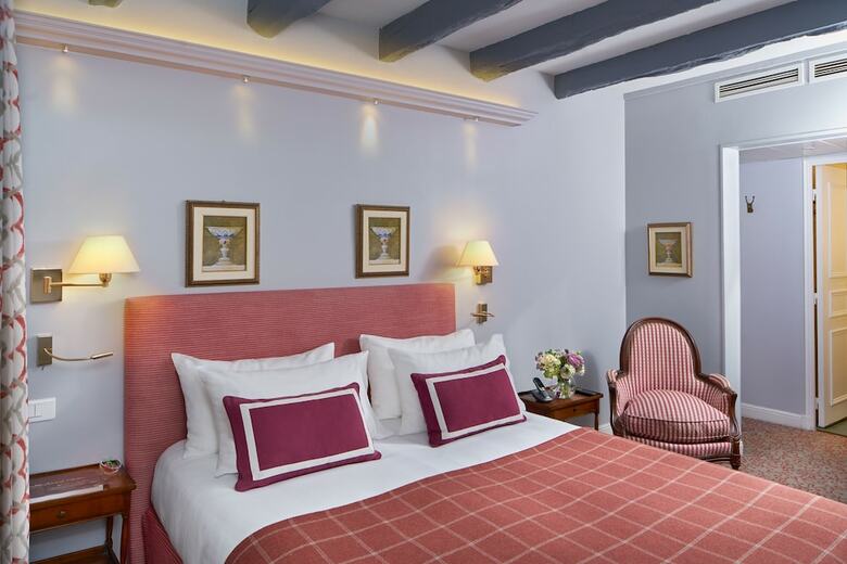 Hotel Le Relais Montmartre