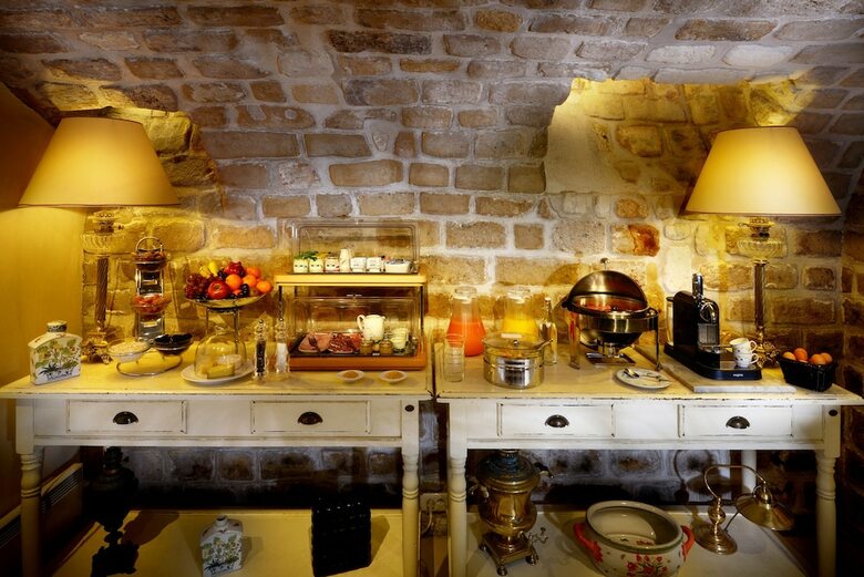 Hotel Le Relais Montmartre