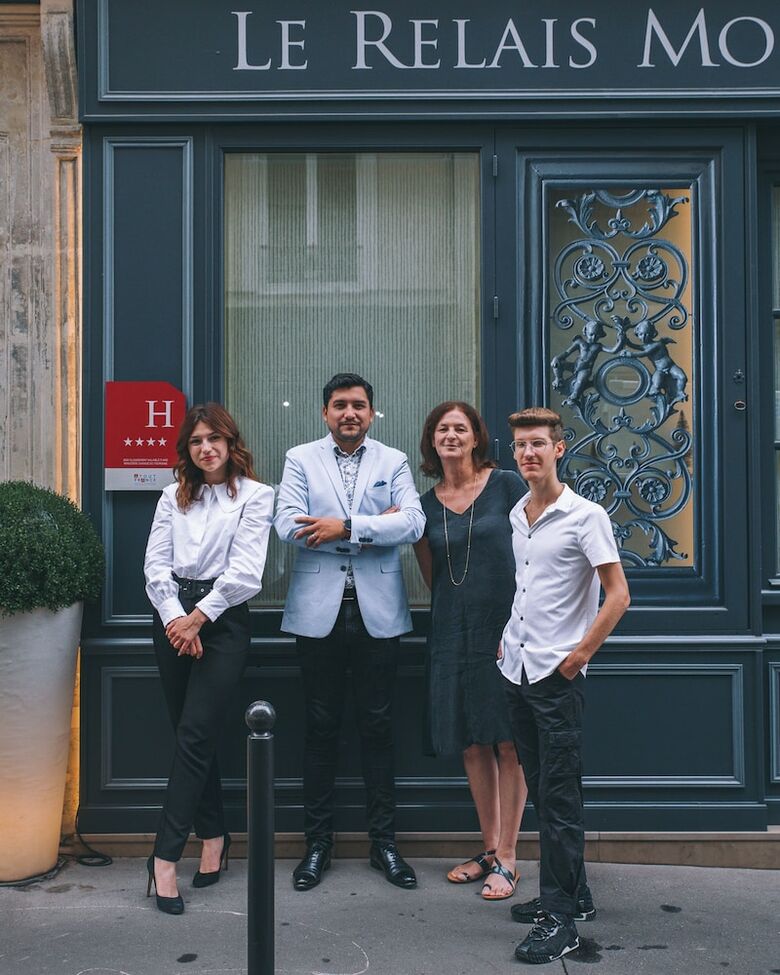 Hotel Le Relais Montmartre