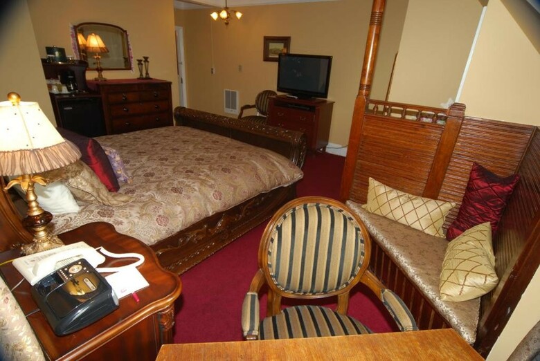 Queen Anne Hotel