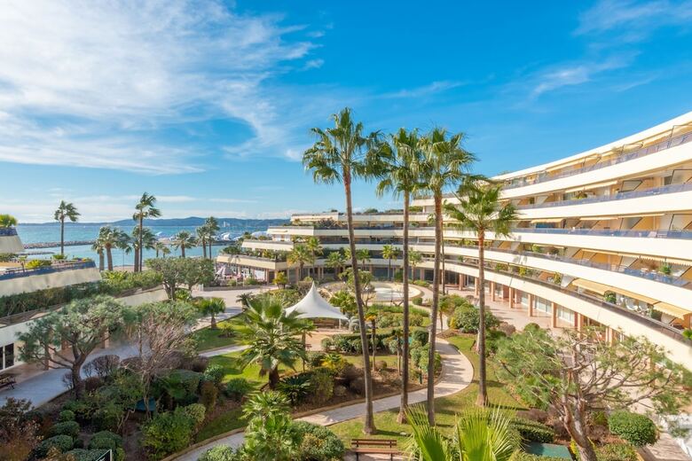 Hotel Holiday Inn Resort