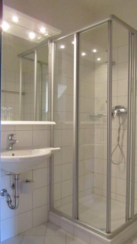 Hotel Sch�ne Aussicht