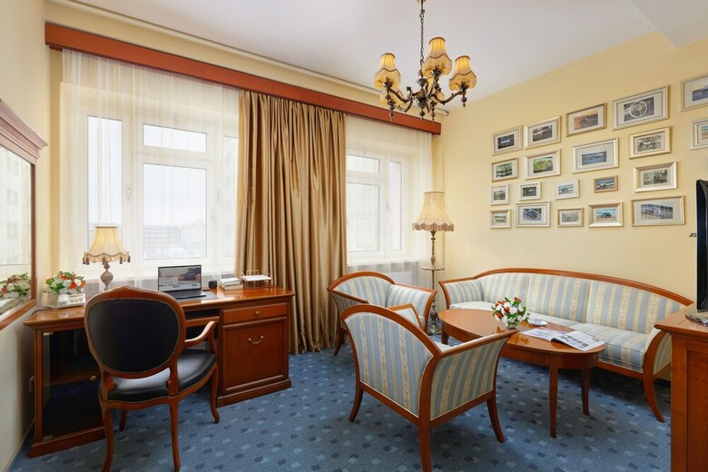 Volna Hotel