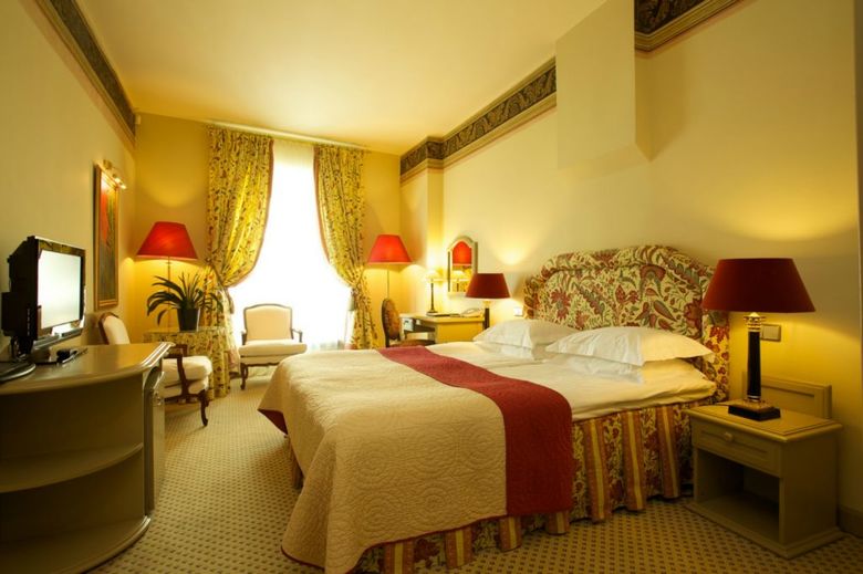 Narutis Hotel