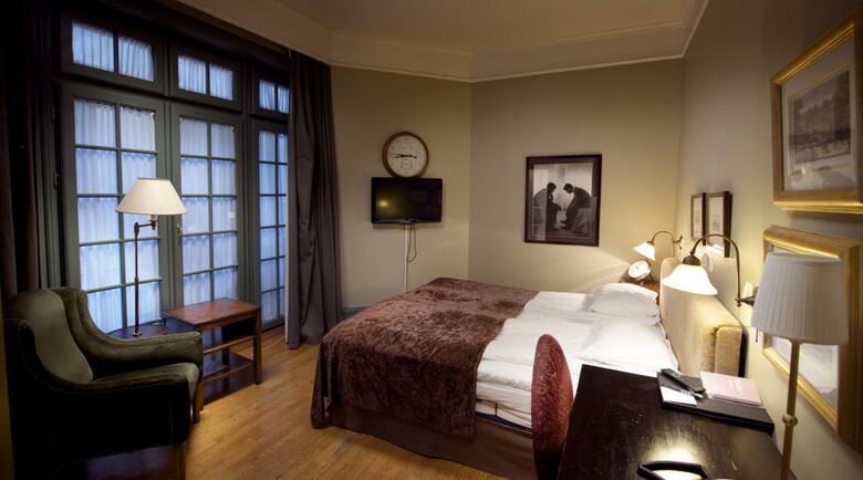 Home Hotel Bastion