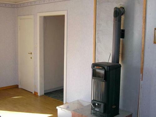 Three-bedroom Holiday Home In H�cksvik
