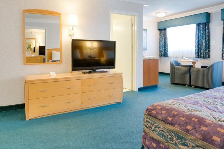 Hotel Nob Hill Motor Inn