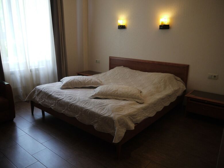 Hostal Toledo Hotel