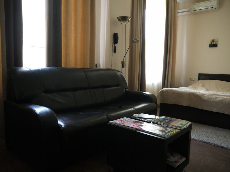 Hostal Toledo Hotel