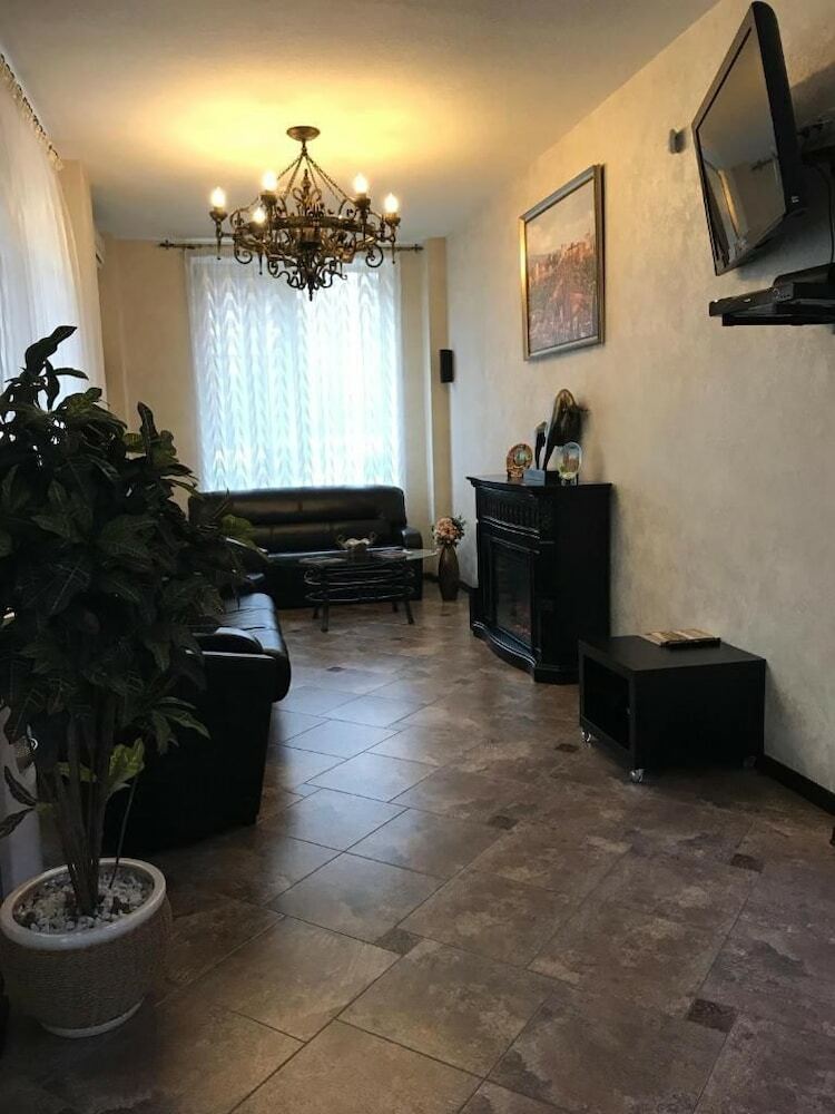 Hostal Toledo Hotel