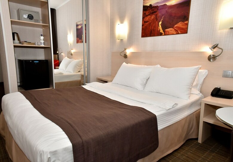 Don Plaza Congress Hotel