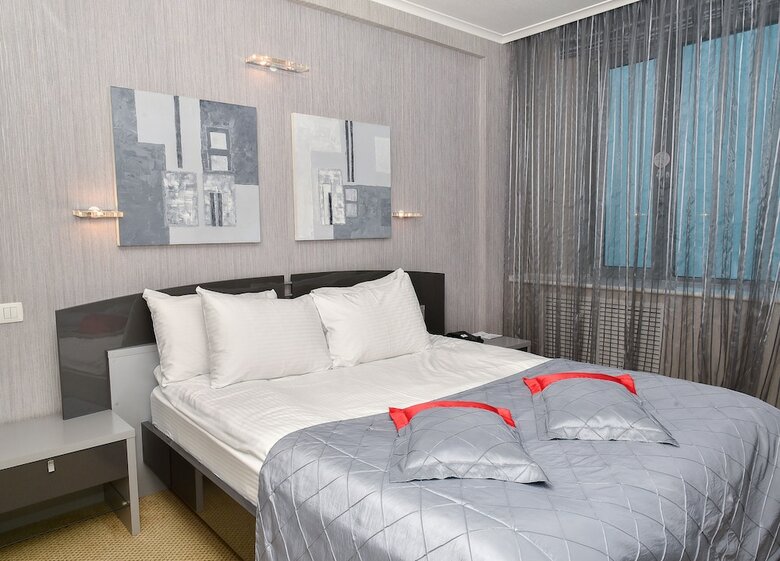 Don Plaza Congress Hotel