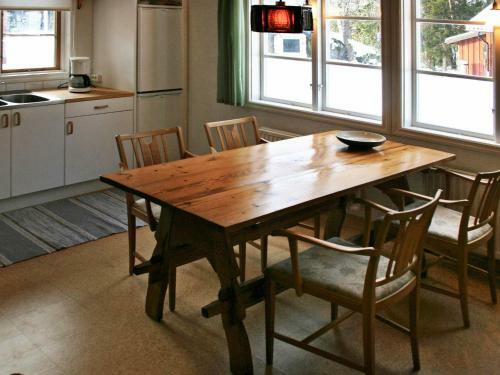Two-bedroom Holiday Home In Kolsva