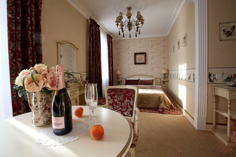 Villa De Ville Hotel