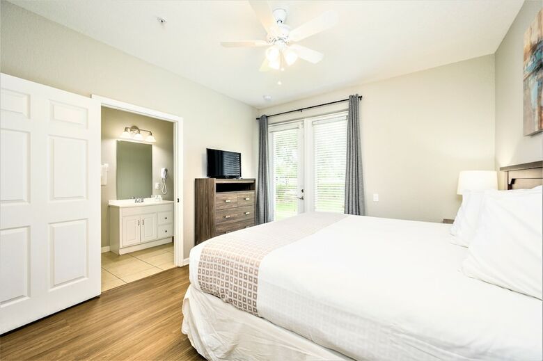 Hotel Vista Cay Resort By Millenium