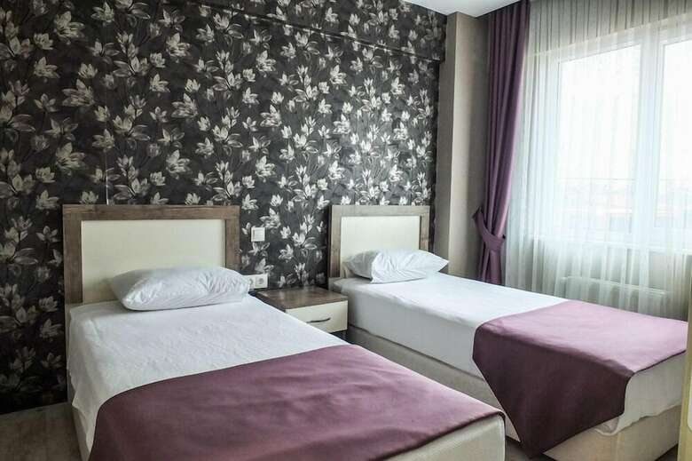 Bed & Breakfast Udi Hotel