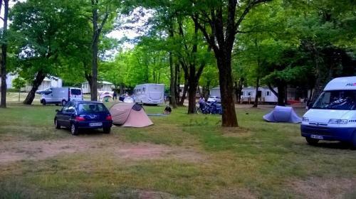 Camping Castanhada