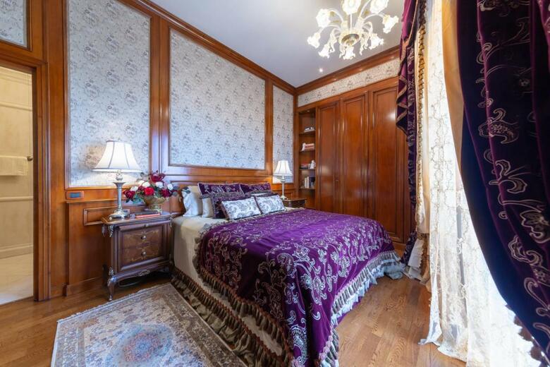 Carol Parc Hotel