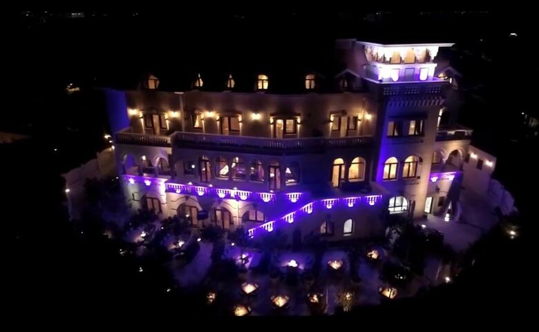 Carol Parc Hotel