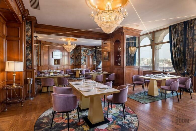 Carol Parc Hotel