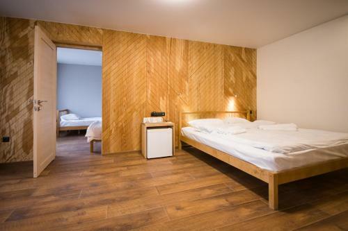 Hotel Izumrud