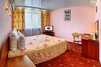 Yuzhniy Hotel