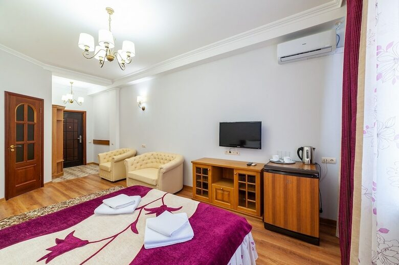 Hostal Na Dvinskoy Hotel
