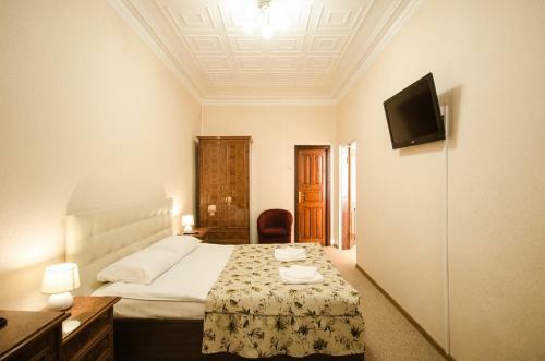 Hotel Noy