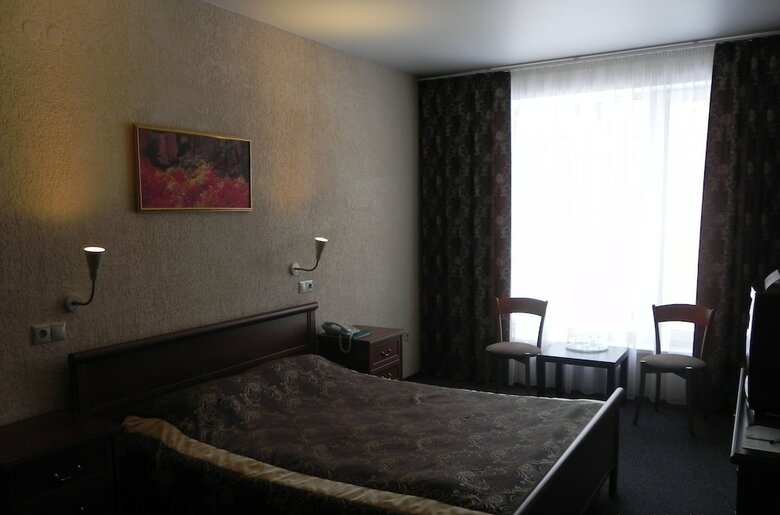Izumrud Hotel