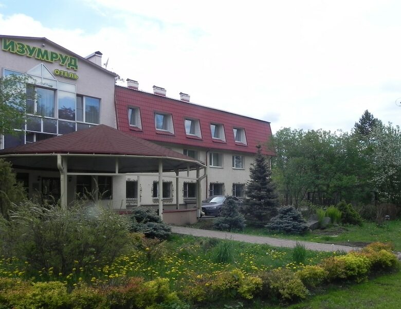 Izumrud Hotel