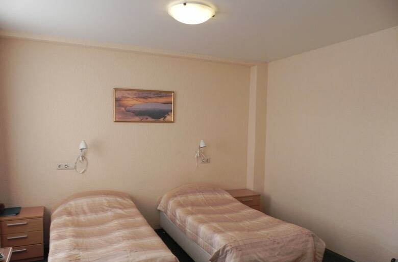 Izumrud Hotel